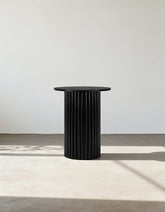 Qualls Round Side Table, Black Marble