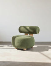 Claire Armchair, Boucle