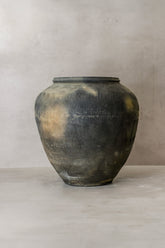 Vintage Textured Grey Pot - VT01
