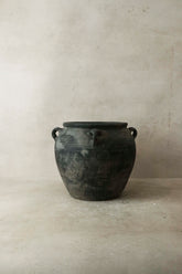 Vintage Dark pot with ears - E4.22