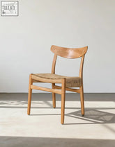 Light oak ch01 rattan dining chair with woven natural fiber seat and backrest for classic dining setups