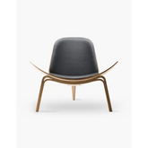 Hans Wegner CH07 Shell Chair, Black & Walnut| DC Concept