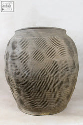 Vintage dark pot xl nº 11 gray ceramic monumental storage jar with textured woven pattern and unglazed exterior