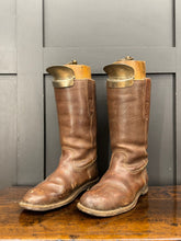 Wwii military brown leather flying army boots with boot trees featuring brass fittings and wooden insoles