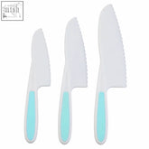 Set of three zing set salad knives with pastel green plastic handles and white blades for desserts or salads