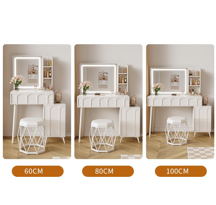 Kincaid Dressing Table with Mirror