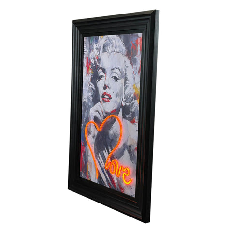 Marilyn in Love