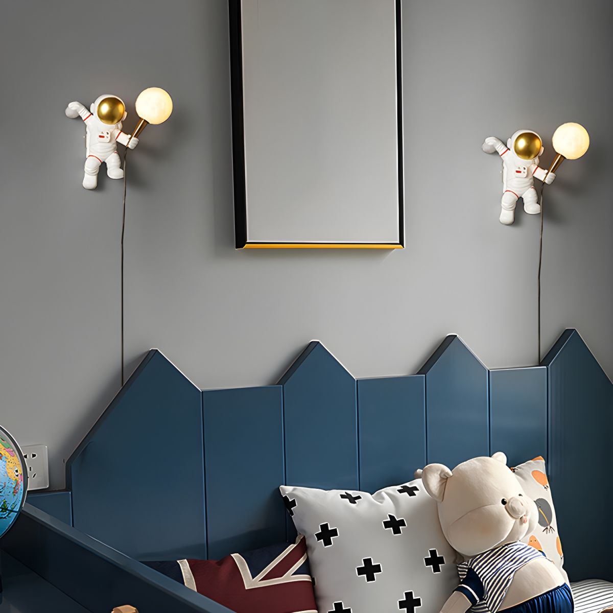 Astronaut LED Wall Light Plug In Moon Globe Kids Bedroom UK