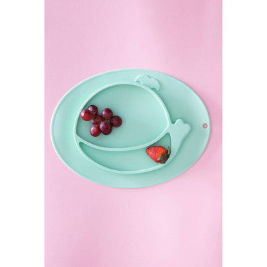 Kai Silicone Divided Food Plate in Whale Shape