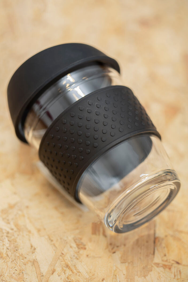 Mimo Glass Mug With Black Silicone Band Lid