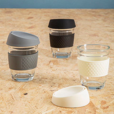 Mimo Glass Mug With Grey Silicone Band Lid