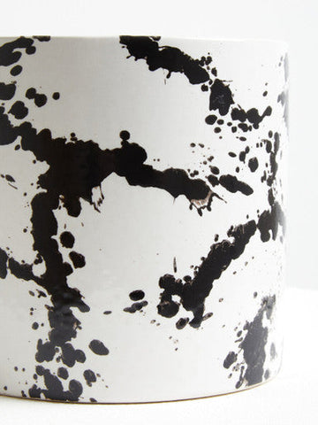 Sorrell Black And White Small Planter