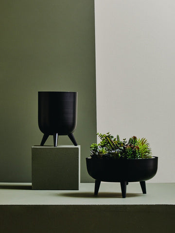 Alina Black Vase
