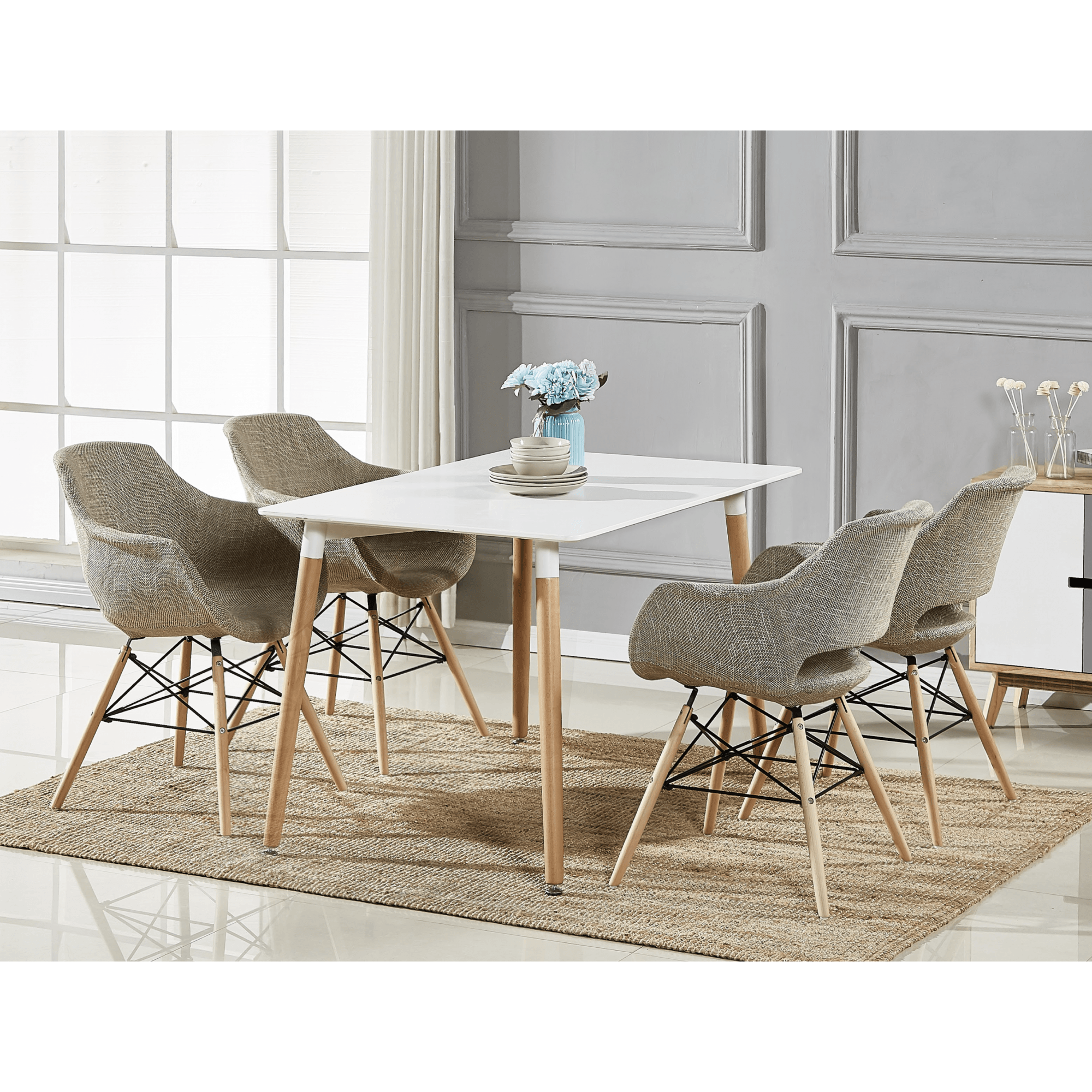 Halo 4 or 6 seating Dining Table
