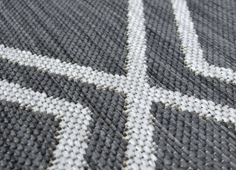 County Diamonds Indoor/Outdoor Rug | 11651A
