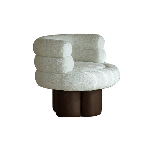 Darlene Armchair, Boucle