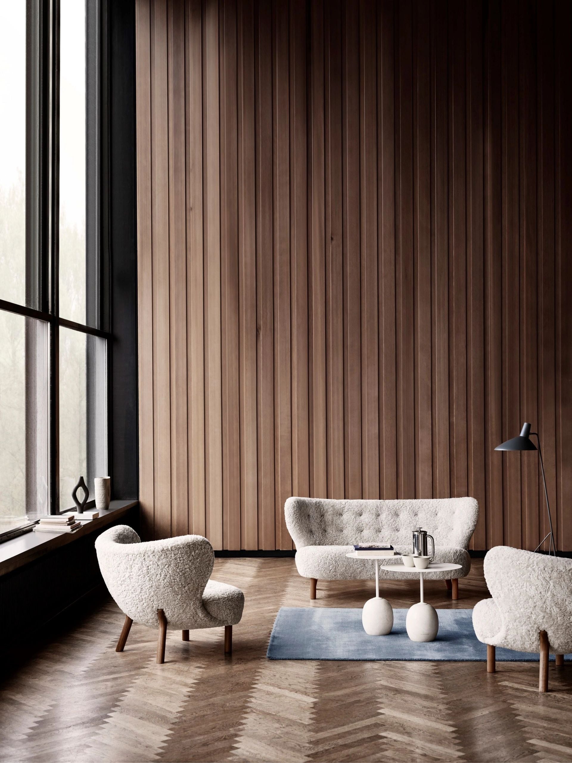 Classic Little Fitz Lounge Chair, Short Hair