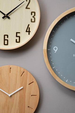 Vitus Natural Finish Oak Wood Wall Clock