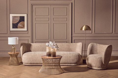 Sellis Clear Glass And Brass Finish Metal Table Lamp