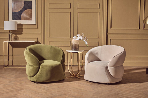 Sellis Clear Glass And Brass Finish Metal Table Lamp