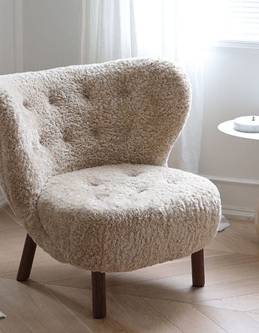 Classic Little Fitz Lounge Chair, Short Hair