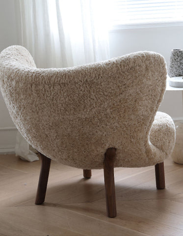 Classic Little Fitz Lounge Chair, Short Hair