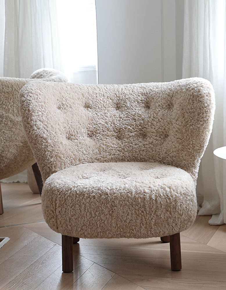 Classic Little Fitz Lounge Chair, Short Hair