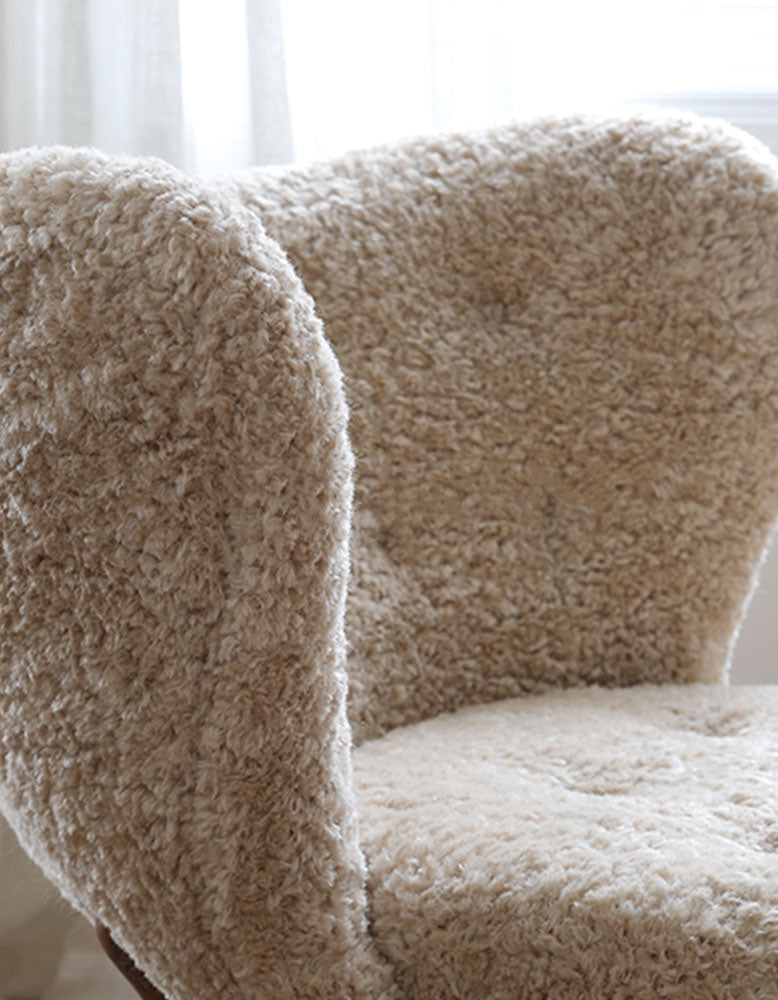Classic Little Fitz Lounge Chair, Short Hair
