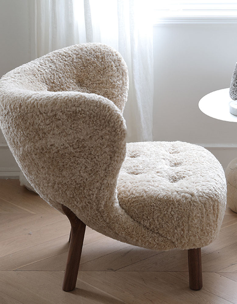 Classic Little Fitz Lounge Chair, Short Hair