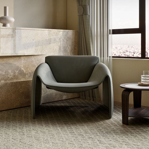 Classic Crab Armchair, Leather｜ DC Concept