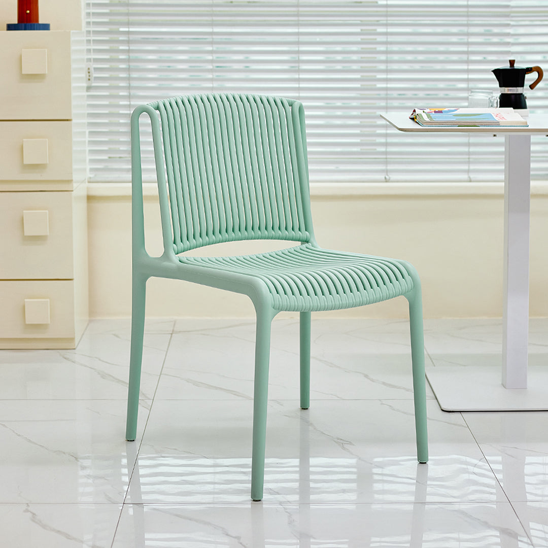 Upton Plastic Dining Chair