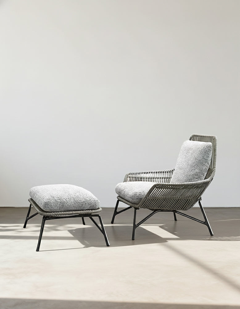 Layla Patio Outdoor Lounge Chair With Footstool