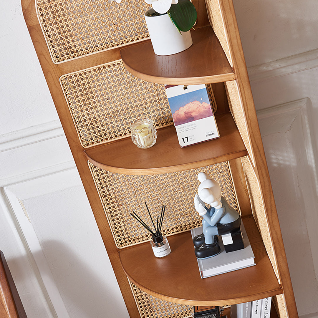 Vicente Triangle Bookshelf, Rattan