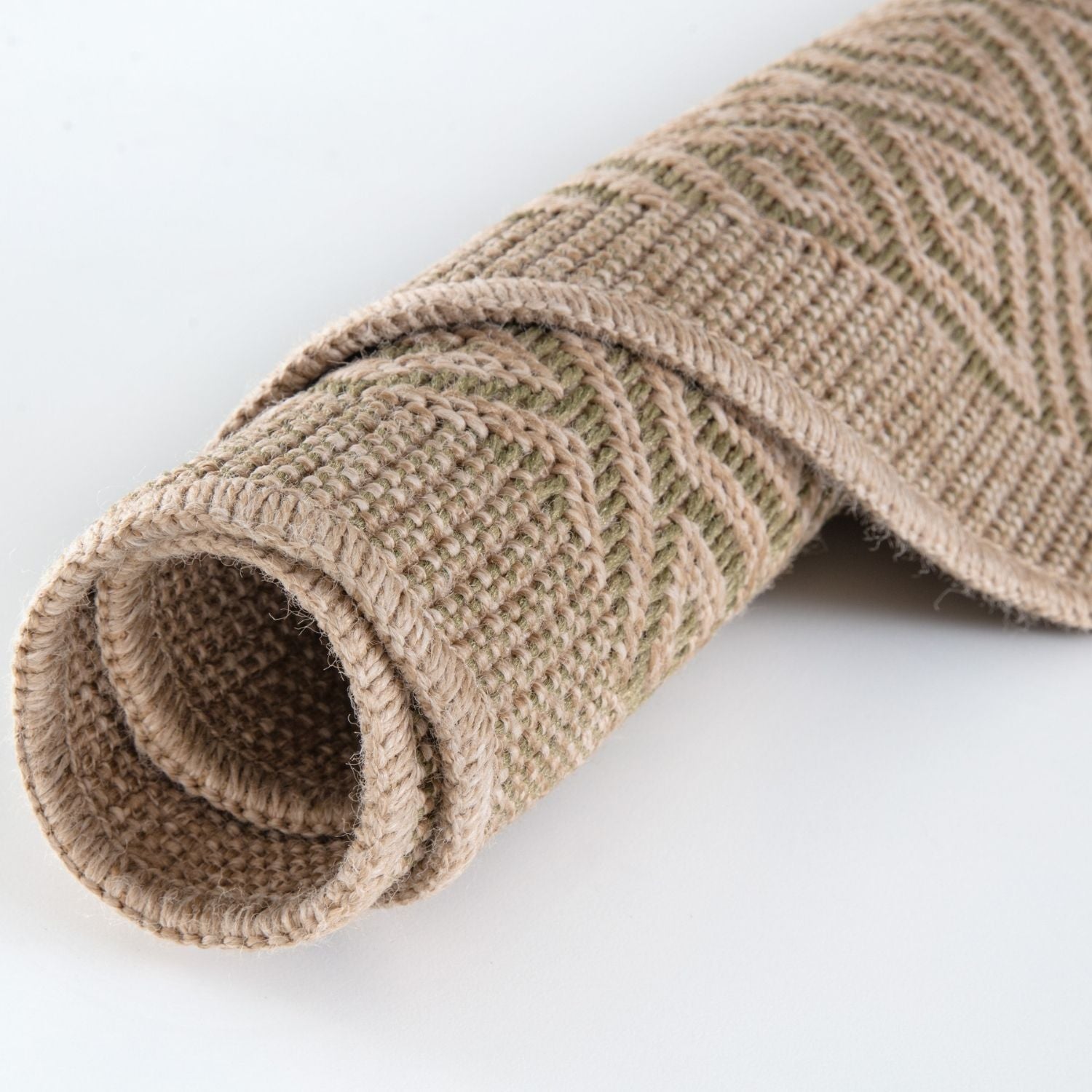 Nature Outdoor Rug Green | 5100G