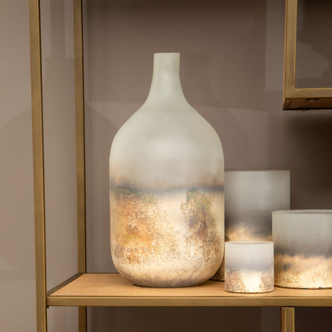 Bikar Vase