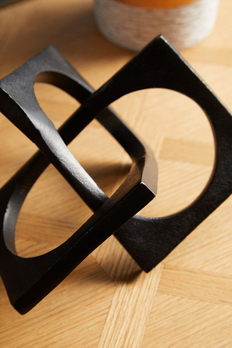 Prato Black Finish Square Knot Sculpture