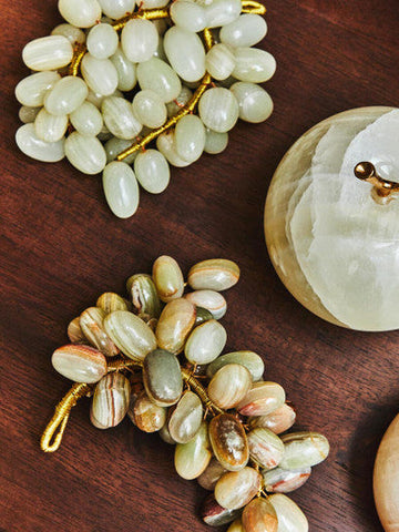 Oleena Onyx Decorative Apple