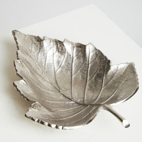 Prato Silver Finish Leaf Dish