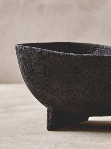 Deriva Set Of Two Textured Black Bowls