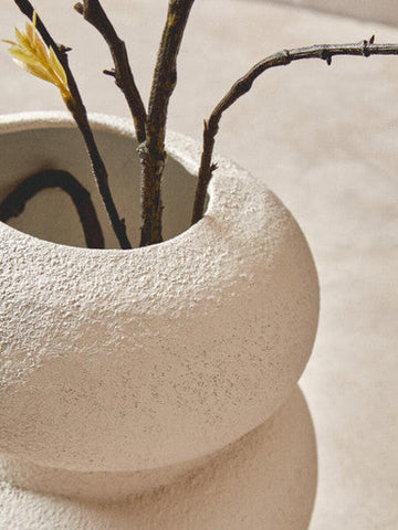 Dunas Small Textured White Bubble Vase