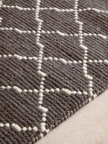 Bosie Kensington Townhouse Large Diamond Lattice Rug