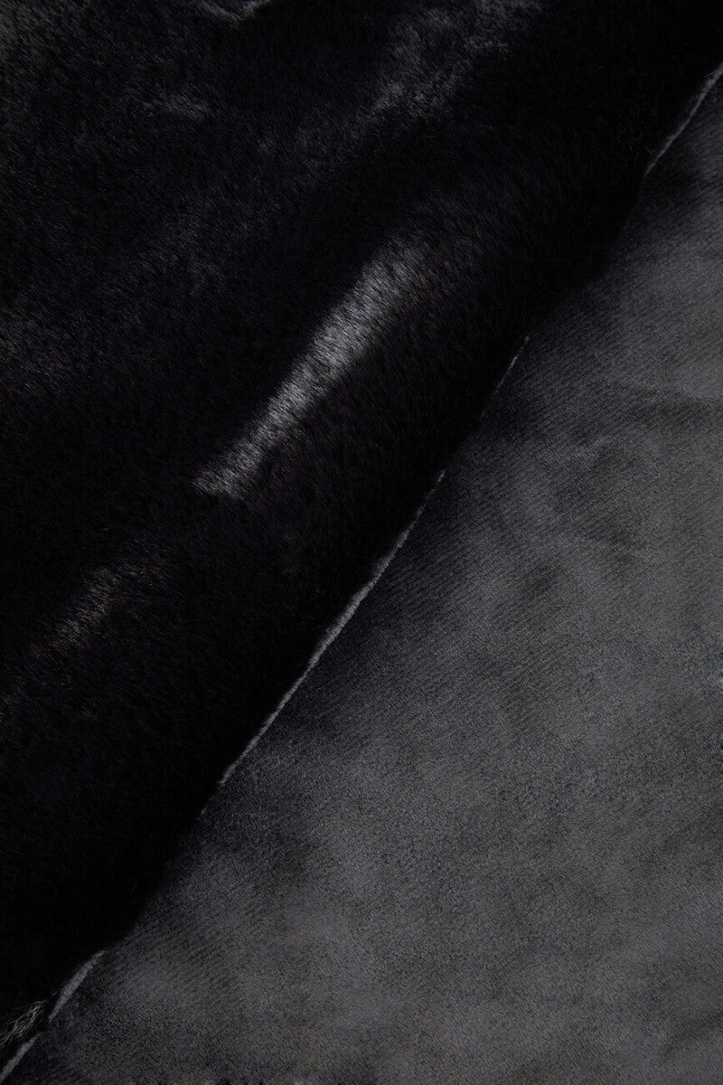Bosie Lamina Black Fur Throw