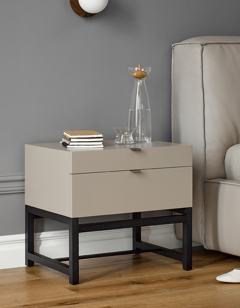 Eurydice Bedside Table, Retro Style