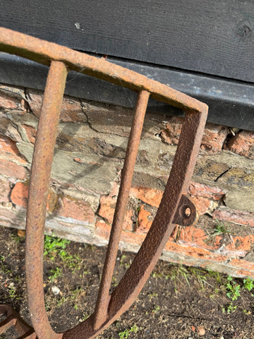 Antique Cast Iron Corner Hay Rack Stable Garden Wall Planter 81cm