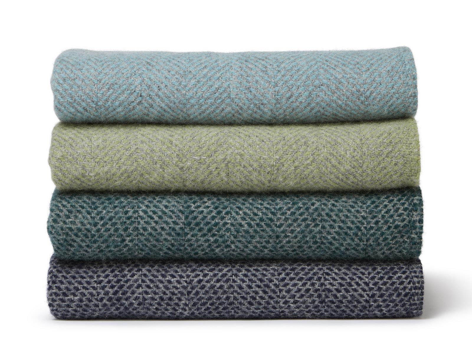 Honeycomb XL Pure New Wool Throw - Fern/Grey