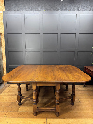 Large Solid Oak Gateleg Dining Table Drop Leaf Kitchen Table Sideboard