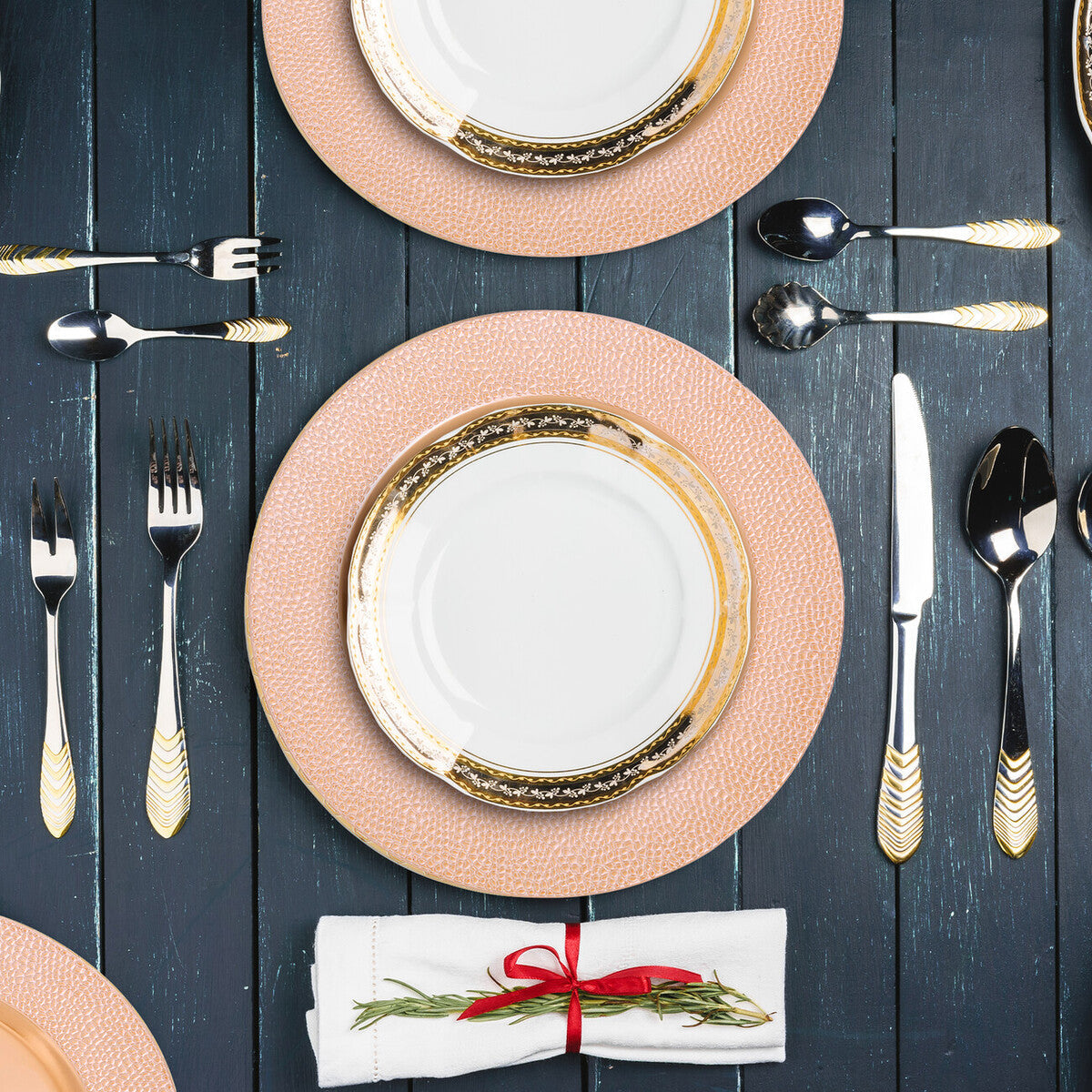 Set of Four 33cm Dia Rose Gold Pebble Effect Charger Plates