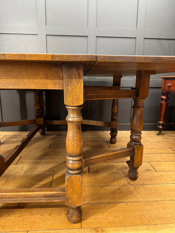 Large Solid Oak Gateleg Dining Table Drop Leaf Kitchen Table Sideboard