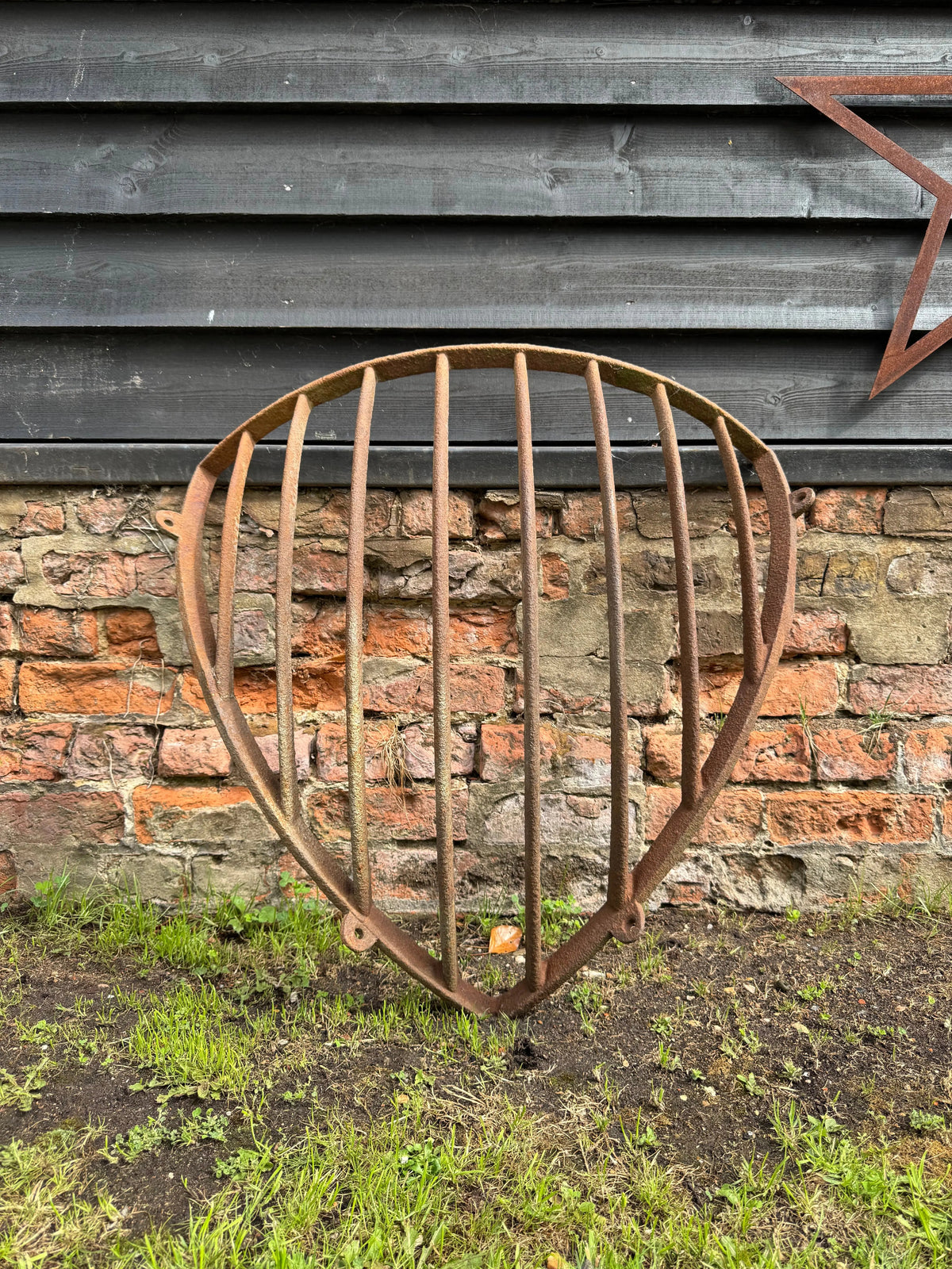 Antique Cast Iron Corner Hay Rack Stable Garden Wall Planter 81cm