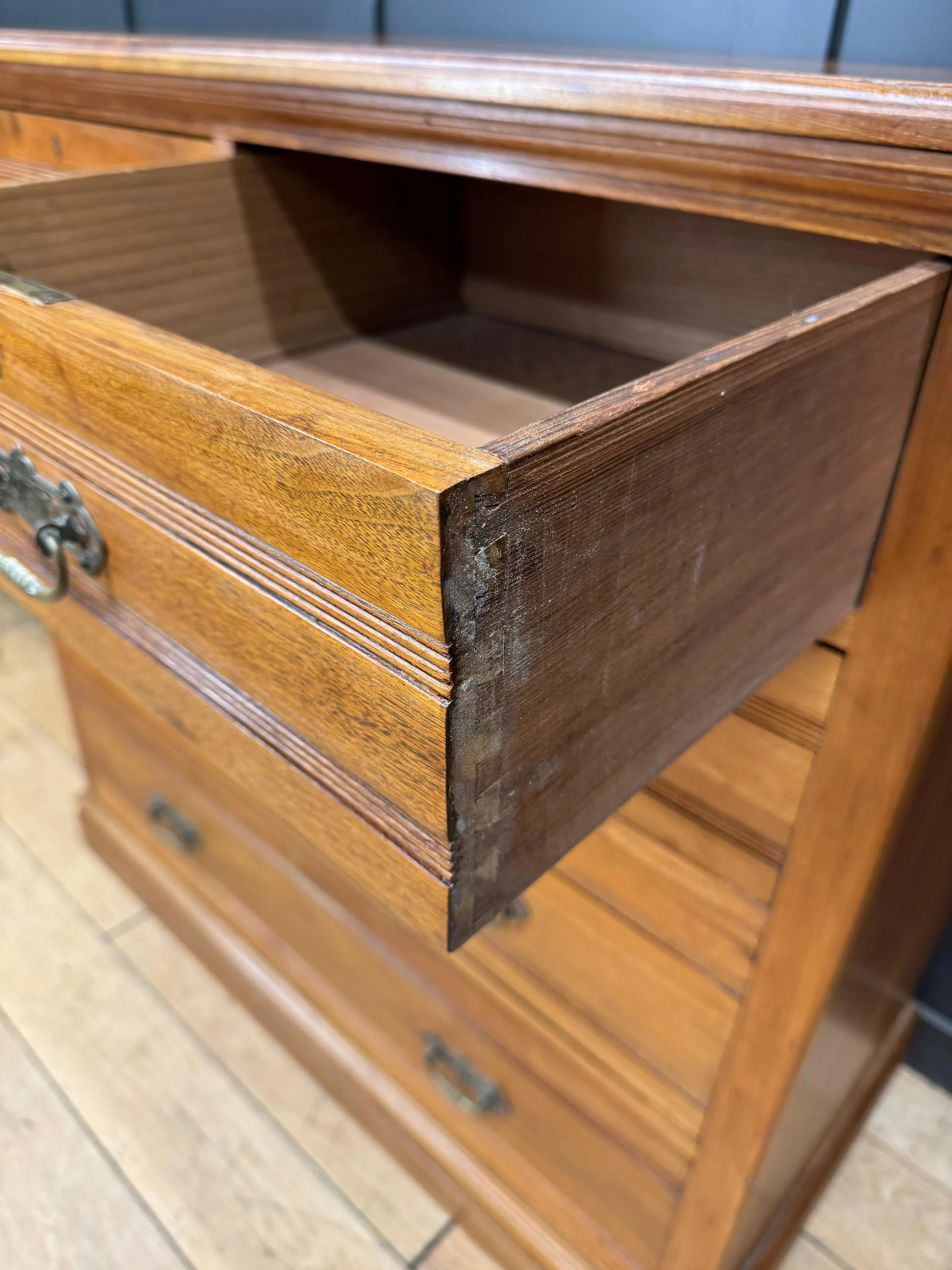 Antique Solid Walnut Chest of Drawers Bedroom Storage Furniture